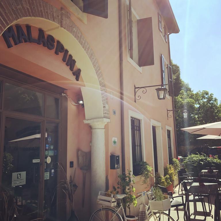 Boutique Hotel Corte Malaspina Castelnuovo del Garda Dış mekan fotoğraf